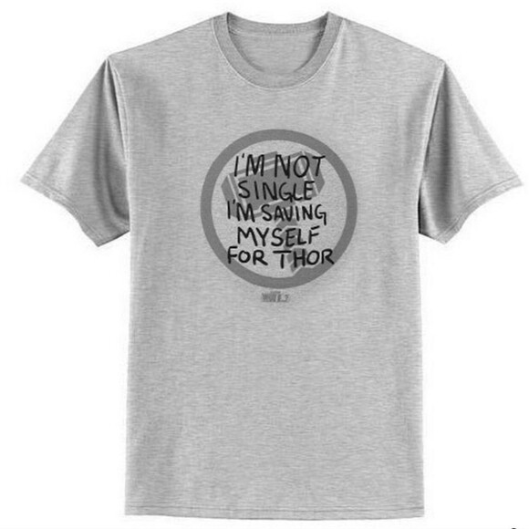 Funko Pop T-shirt I'm Not Single I'm Saving Myself for Thor Marvel Unisex L New - Picture 1 of 7